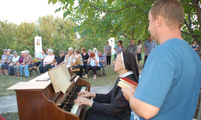Ünnepi szentmise a kálváriám 2016. augusztus 19. képek